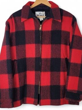 Vtg Woolrich Red & Black Buffalo Plaid Fleece-Lined Wool Coat Made In USA